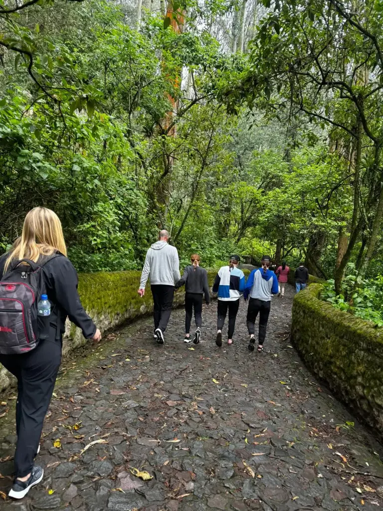 🧵🦅 Otavalo Cultural Escape – Condors, Community & Crafts